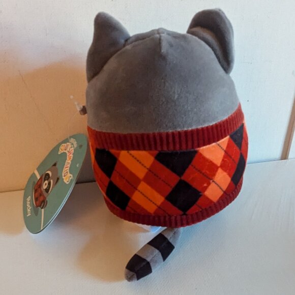 NWT 5" Rocky Raccoon Squishmallows Argyle Sweater Autumn Fall Halloween Plush - Picture 4 of 7